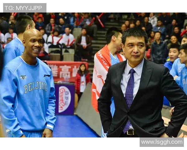 活塞主帅看到队员找到比赛节奏感觉很棒,杜伦表现很出色 活塞主帅看到队员找到比赛节奏感觉很棒,杜伦表现很出色