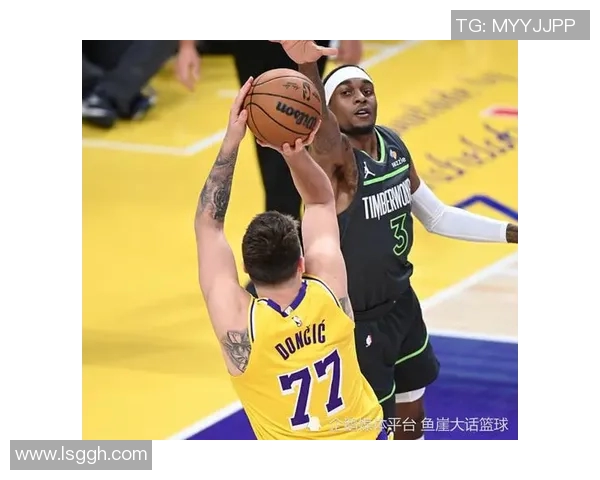 攻防一体！麦克丹尼尔斯14中9拿到22分7板3断2帽 正负值+35