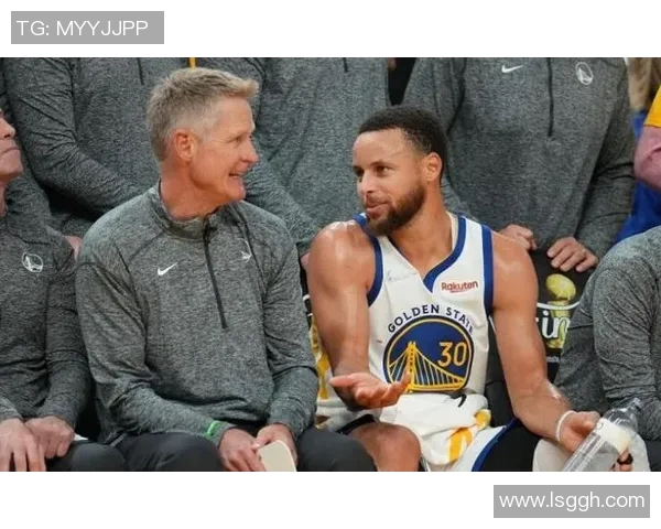 科尔:喜欢球队的努力但不喜欢失误 会讨论老将们明天是否轮休 科尔:喜欢球队的努力但不喜欢失误 会讨论老将们明天是否轮休