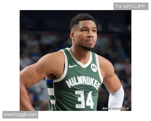 病急乱投医！4600万合同+防守黑洞也无妨，为了字母哥，雄鹿拼了