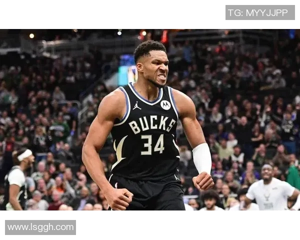 字母哥毛巾掩面眼眶泛红！主场遭嘘怒竖拇指回击，个人巅峰难救雄鹿，4战3败崩盘颓势